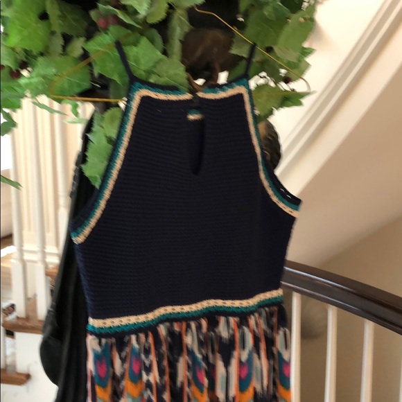 Lovely summer dress/Trendy earrings to match - Picture 5 of 7